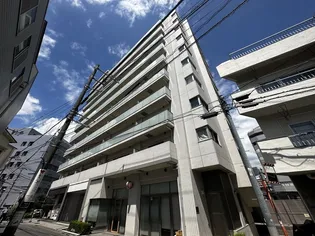 レジデンシャル目黒【3階】の外観