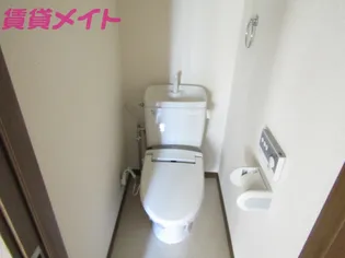 メゾンツインフィールズD【2階】の内装