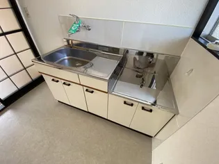 フォーブル横山【2階】のキッチン