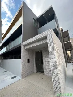 グランエクラドーム前【1階】の外観