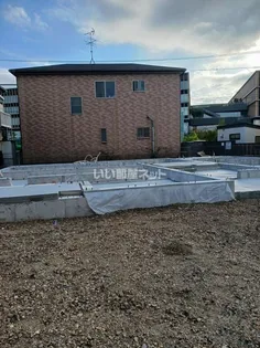 D crest 中之郷【3階】の外観