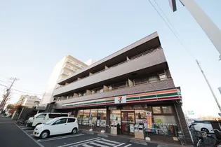 APARTMENT DE KADOMATSUの画像