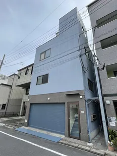 プレイス中村【2階】の外観