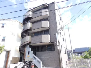 リベラル リバーの画像