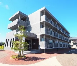 ヒーローマンション燕の画像