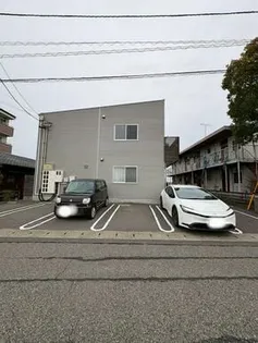 フルーブ【2階】の外観