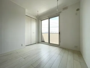 ウィステリア鶴ヶ峰【2階】の内装