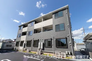 プルプレア【2階】の外観