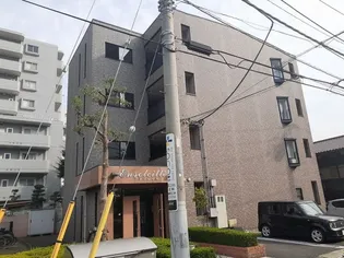 アンソレイエ【2階】の外観