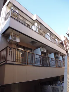 東京都中野区大和町1【マンション】の外観