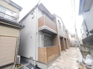 オリーアルカジック【1階】の外観