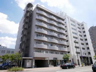 メゾンクレスト北大前【2階】の外観