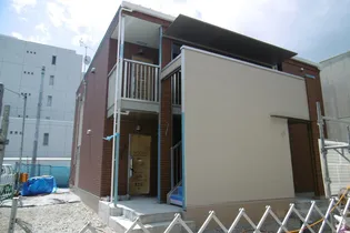 プラシード【1階】の外観