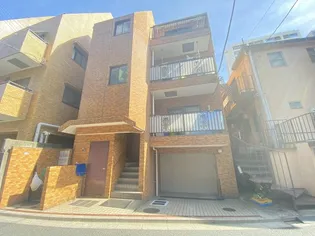 コーポ三恵【2階】の外観