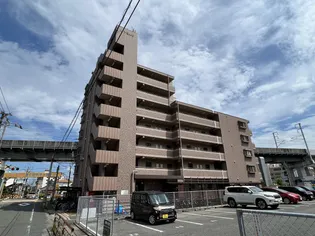 ルナ国体町【1階】の外観