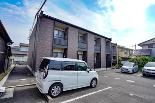 レオネクスト雄町【1階】の外観