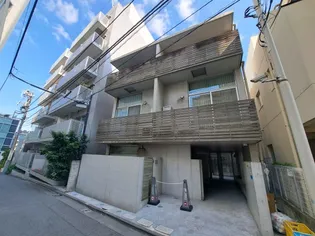 シルバラード スプリングス【2階】の外観