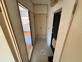 オーセル浦添II【3階】の玄関