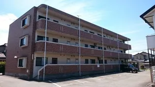 シャトレー根塚【3階】の外観