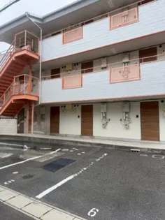 サンシャインα【3階】の外観