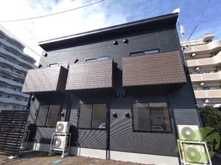 クリスタル・リエール【2階】の外観