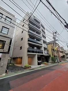 フレシア中目黒【3階】の外観