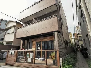 バト・ラボワール【2階】の外観