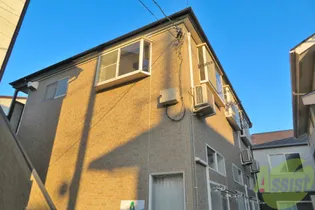 ホワイトキャッスル14番館【2階】の外観