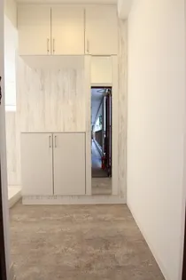 牛田コーポラス【2階】の玄関