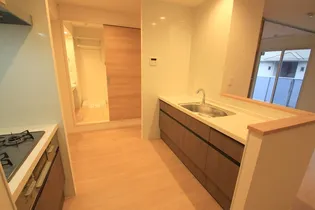 サリオス段原日出【1階】のキッチン