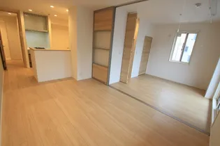 サリオス段原日出【1階】の居間