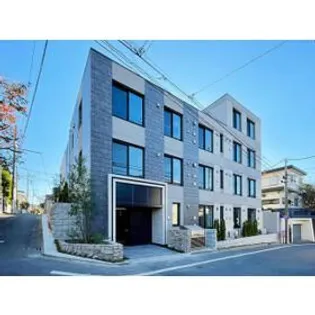 ラ・ペルラ下北沢の外観