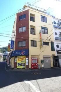 前田ビル【4階】の外観