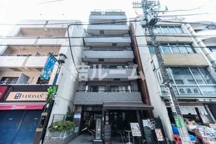 東京都豊島区巣鴨4【マンション】の外観