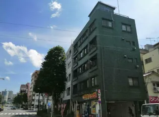 東京都新宿区早稲田鶴巻町【マンション】の外観