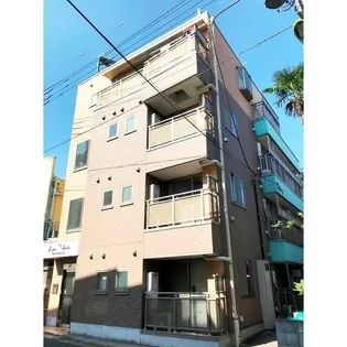 ラ・ヴェルデ上馬【3階】の外観