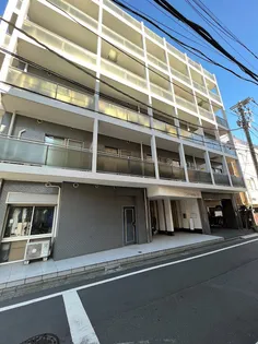 ラミアール中目黒【6階】の外観