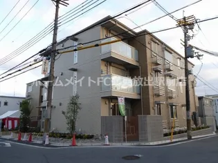 セントラルコート高井田【3階】の外観