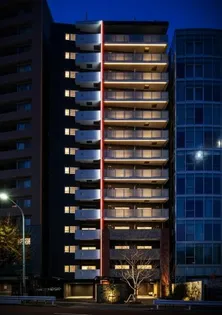 東京都新宿区市谷本村町【マンション】の外観