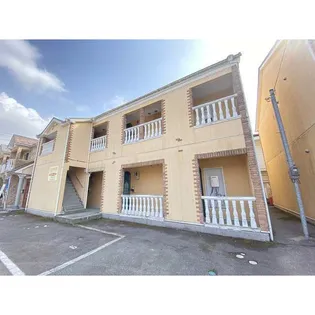 ユニバース【2階】の外観