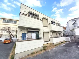 ドエル大倉山II【1階】の外観