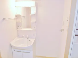 六本木ハイツ【2階】の内装