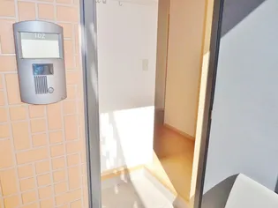 六本木ハイツ【2階】の内装