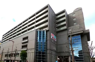 ファインリバーやましな【2階】の周辺