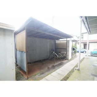 サンビオラ【1階】の地図