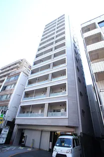 東京都港区三田3【マンション】の外観