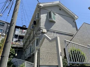 リブレ日吉A棟【1階】の外観