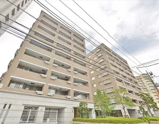 LANAI GARDEN SHINYURI EAST【4階】の外観