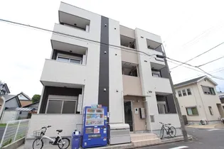 FAUSTA【1階】の外観