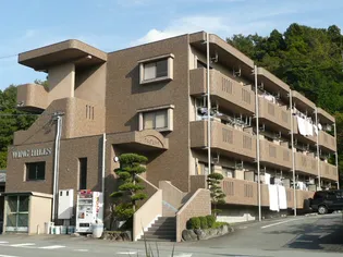 ウイングヒルズ【2階】の外観